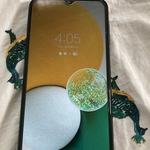 Black Samsung A13, Great condition, basically new and barley used.